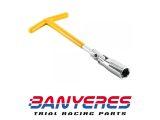 Llave de bujias especial para Montesa cota 4RT todos los años.